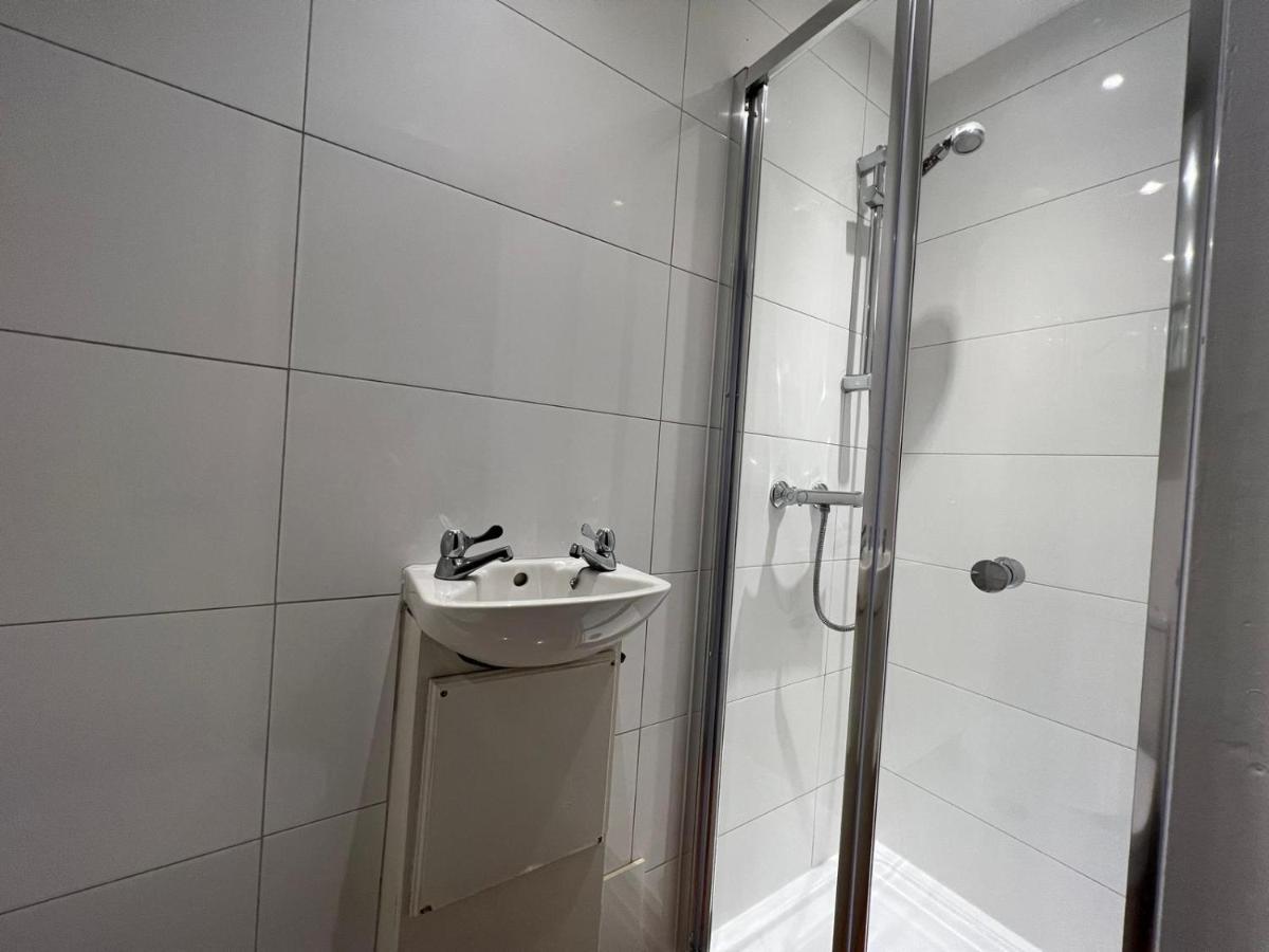 Economic In The Heart Of Chiswick - Apartment London